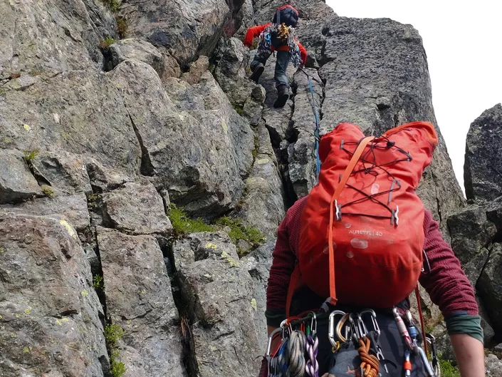 klatring siluetten skogshorn fjellet kaller hemsedal