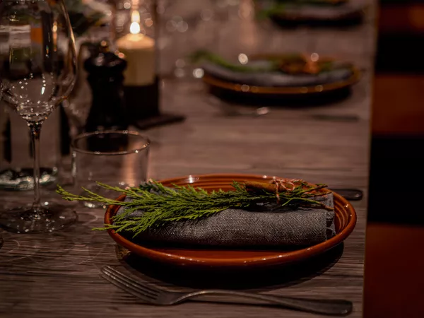 Christmas table setting – jule bordoppdekning på Lodgen Spiseri i Hemsedal