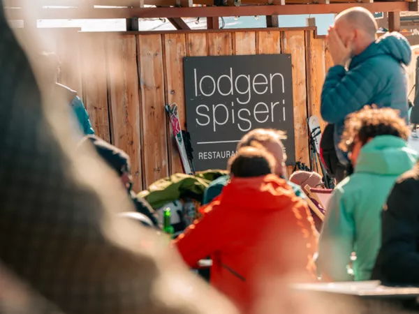 grill og kos i påsken på Lodgen Spiseri