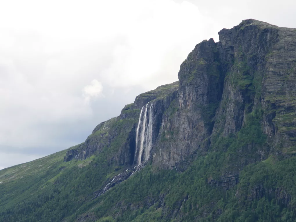 Hydnefossen 14 mereteh 2