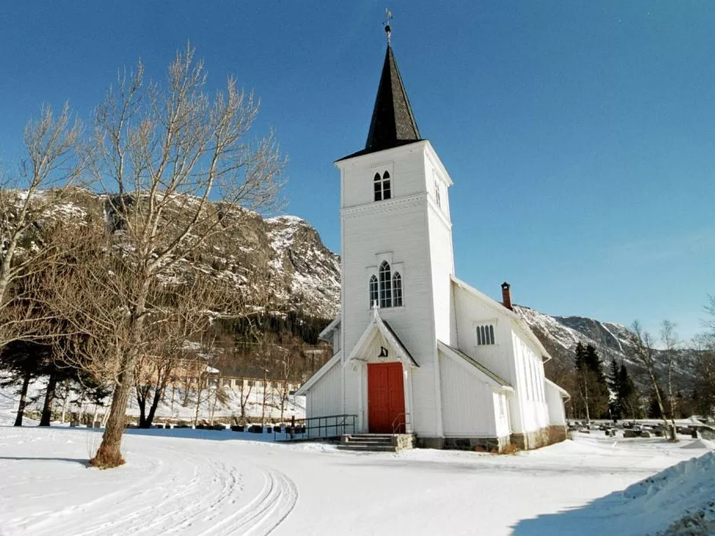 Hemsedal kirke 6
