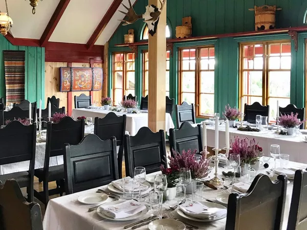 Banquet 2