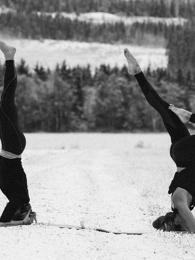 Headstand18 kvadrat