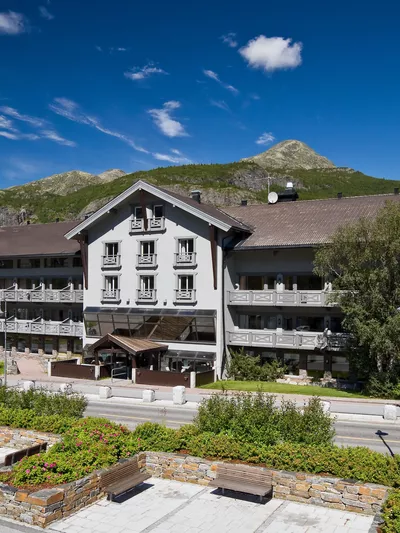 Hotel front summer
