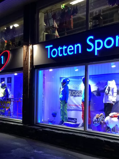 Uttsiden av totten sport Hemsedal